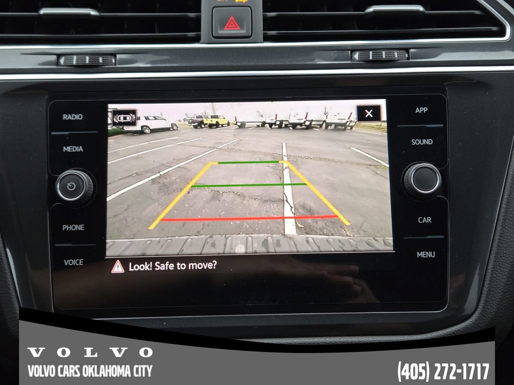 Used 2022 Volkswagen Tiguan SE R-Line AWD/4WD image 14
