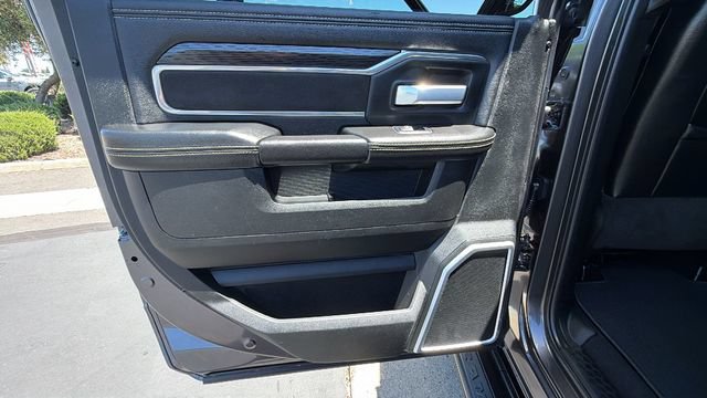 Used 2024 RAM 2500 Laramie w/ Night Edition AWD/4WD image 15