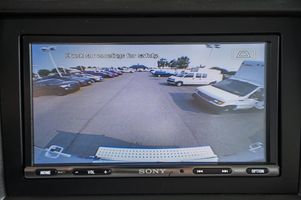 Used 2024 Chevrolet Express 3500 w/ Power Convenience Package RWD image 43