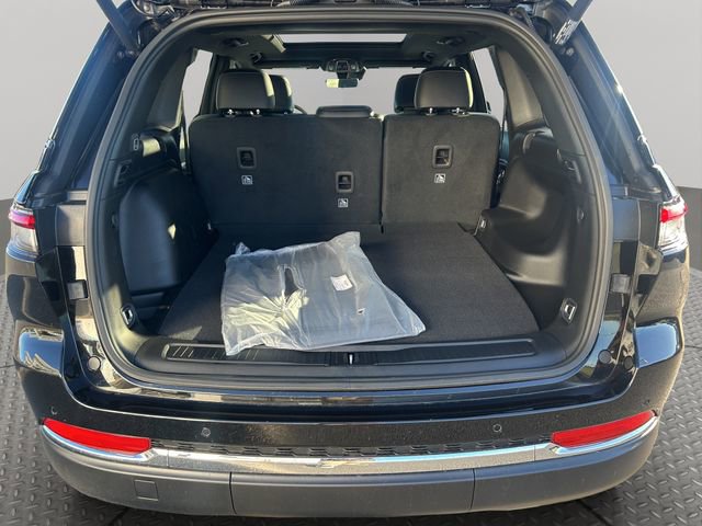 New 2025 Jeep Grand Cherokee Limited image 33