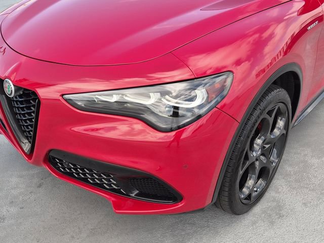 Used 2025 Alfa Romeo Stelvio Sprint w/ Veloce Package image 10
