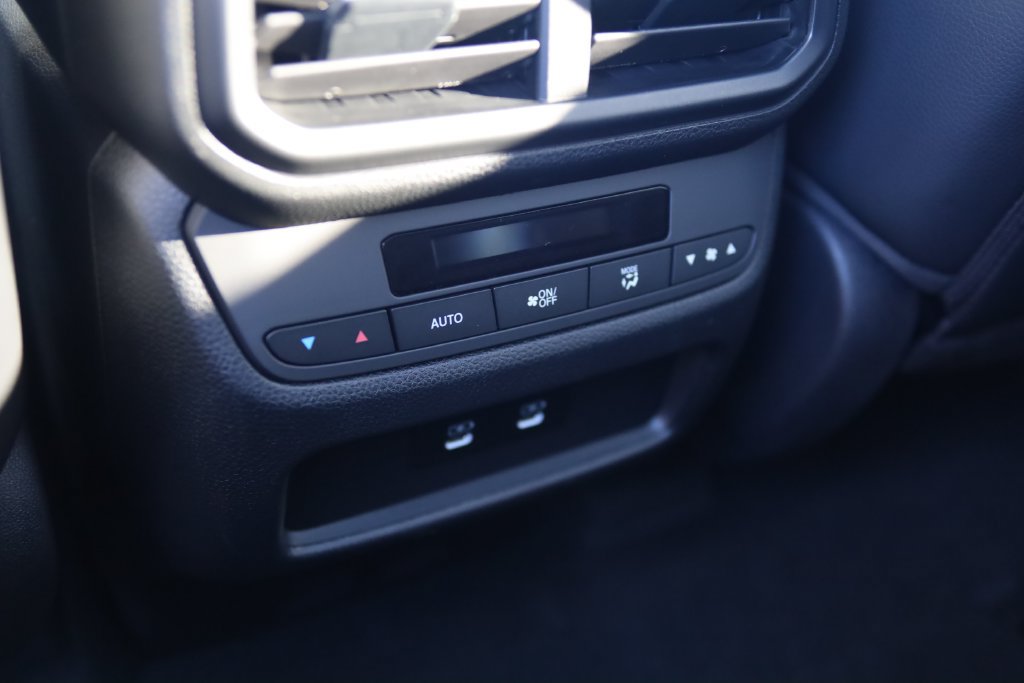 New 2026 Honda Pilot Touring image 30