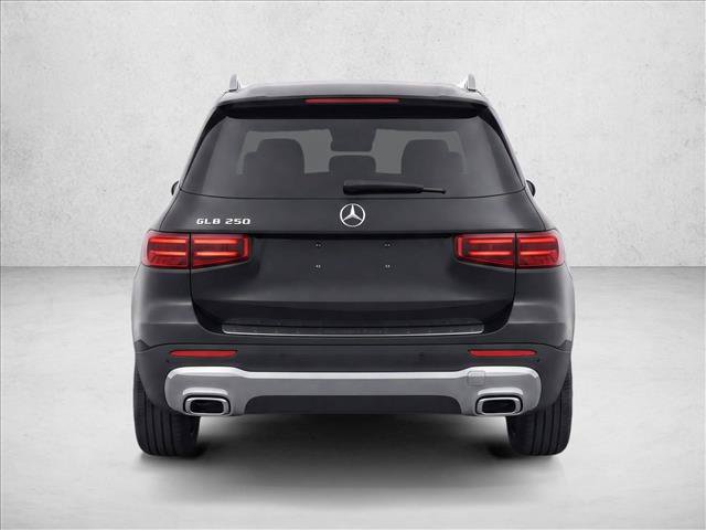 New 2026 Mercedes-Benz GLB 250 image 6