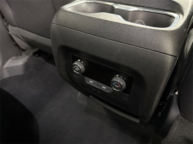 Certified 2025 Chevrolet Traverse LT image 19