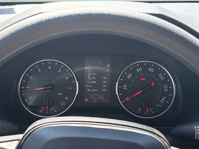 Used 2019 Toyota RAV4 LE w/ Carpet Mat Package FWD image 19