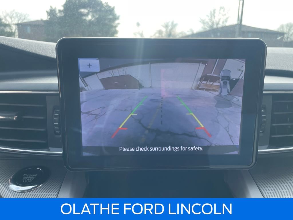 Used 2023 Ford Explorer XLT w/ Equipment Group 202A image 15