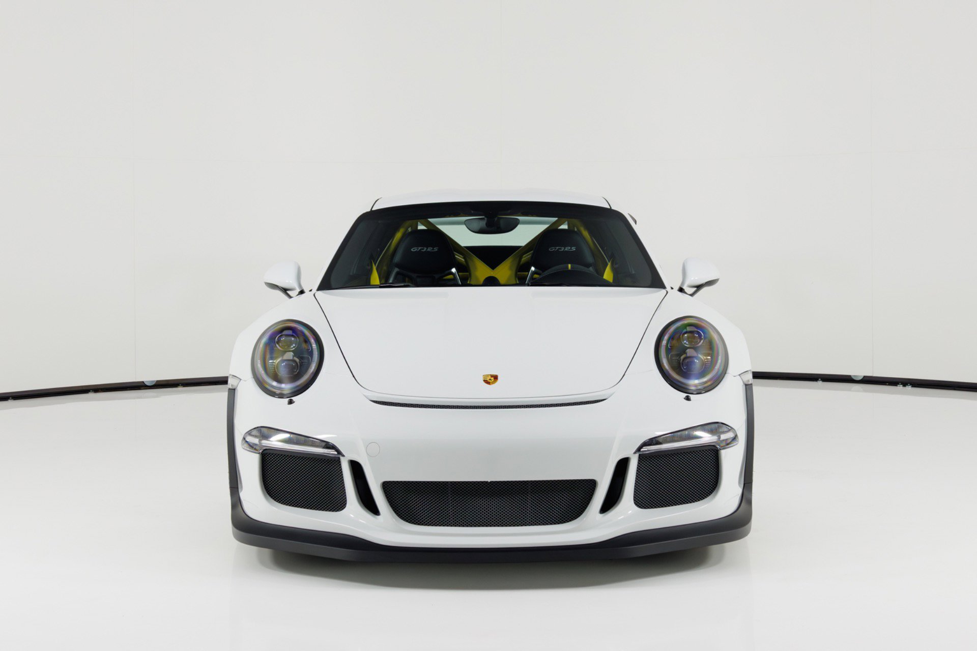 Used 2016 Porsche 911 GT3 RS image 8