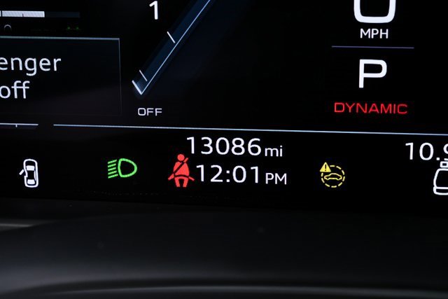 Used 2024 Audi SQ8 Prestige image 12