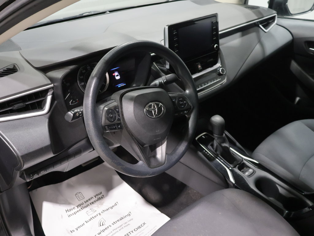 Used 2020 Toyota Corolla LE FWD image 14