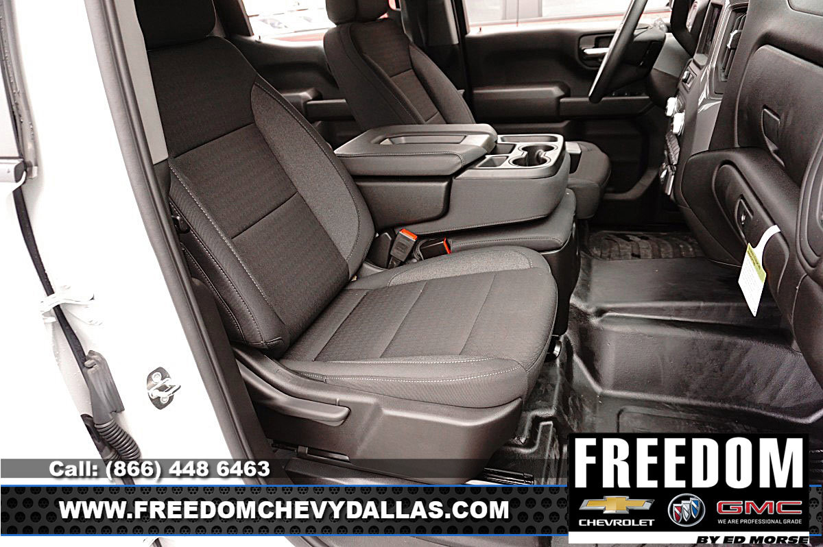 New 2024 GMC Sierra 1500 Pro w/ Trailering Package image 15