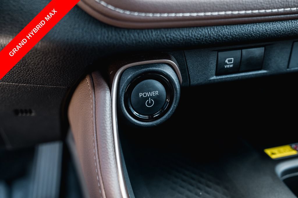 Certified 2026 Toyota Grand Highlander AWD Hybrid image 18