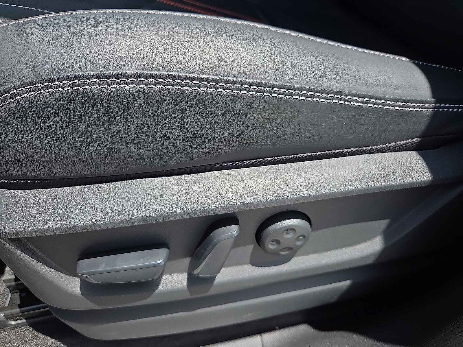 New 2025 Nissan Armada PRO-4X w/ Pro-4X Premium Package image 15