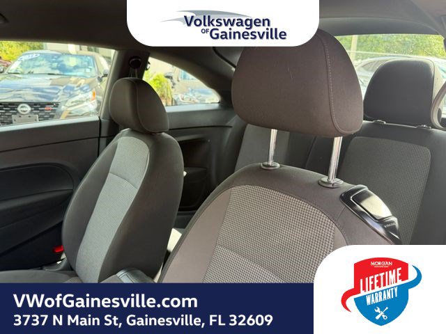 Used 2019 Volkswagen Beetle 2.0T S FWD image 13