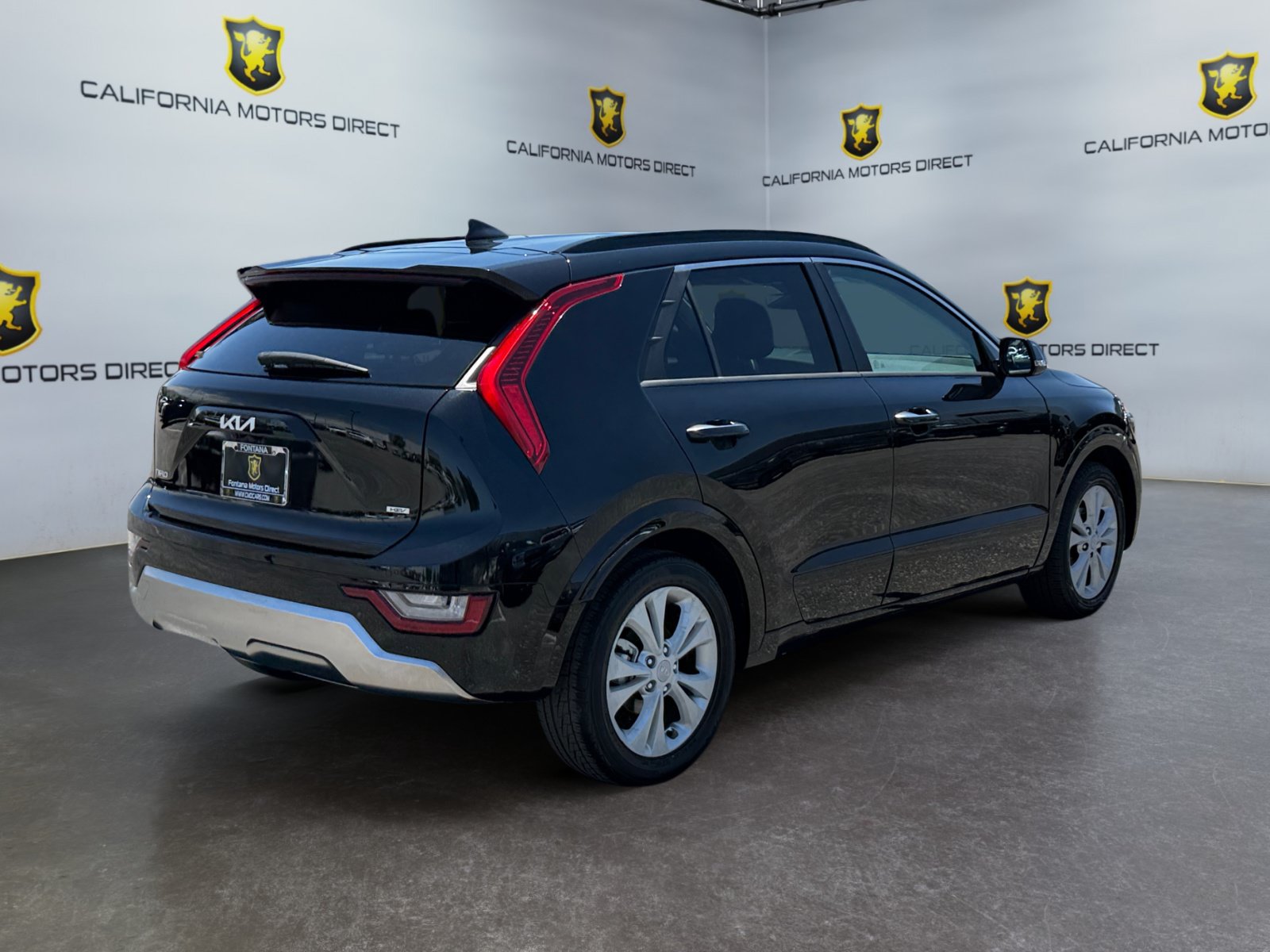 Used 2023 Kia Niro SX Touring FWD image 5