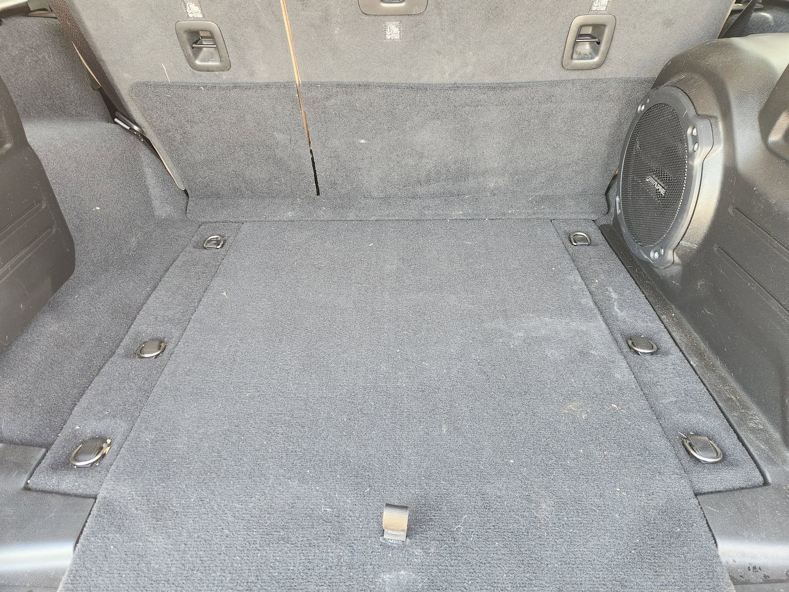 Used 2021 Jeep Wrangler Unlimited Sahara image 36