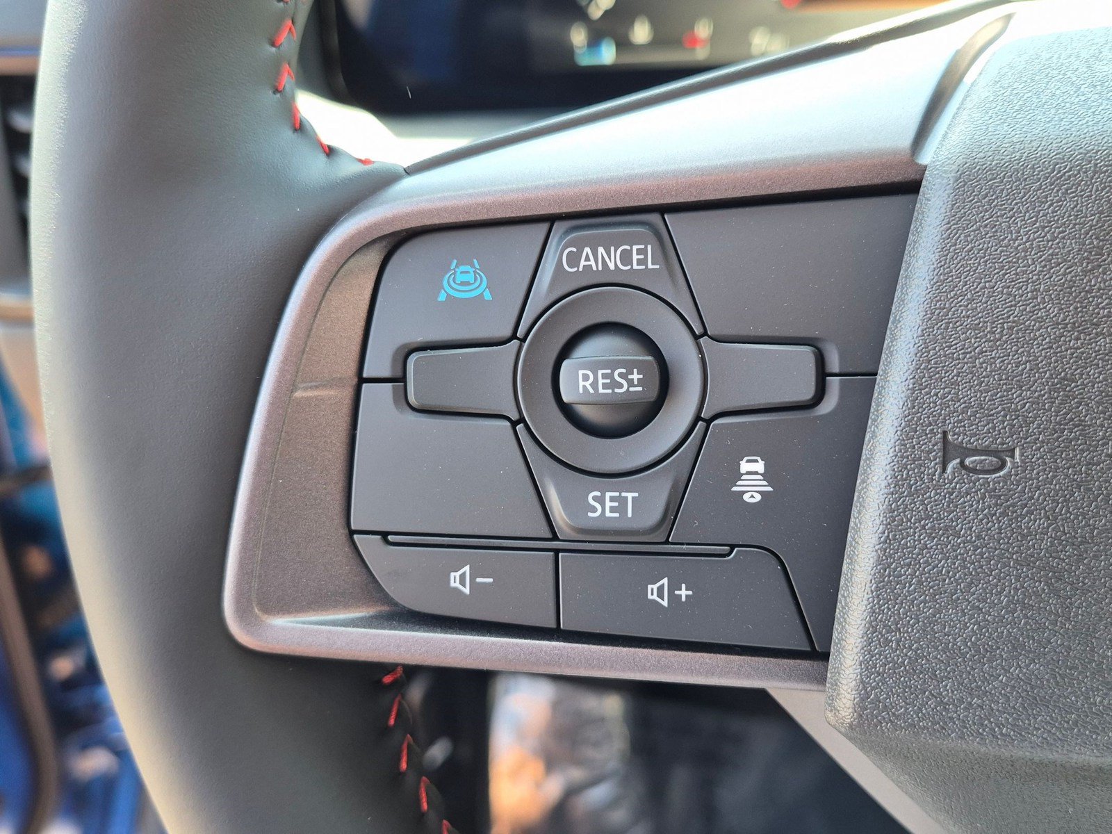 New 2026 Nissan Sentra SR w/ SR Premium Package FWD image 10