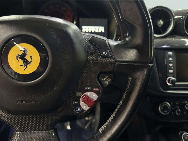 Used 2014 Ferrari FF image 23