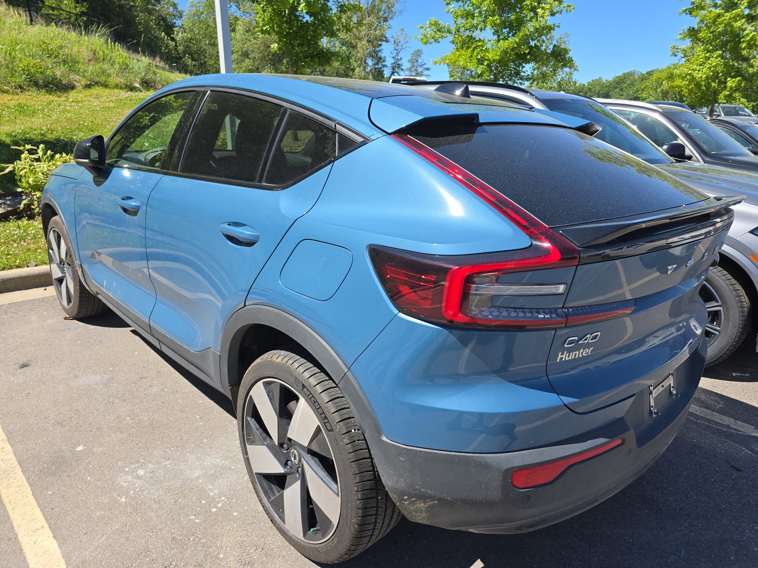 Used 2023 Volvo C40 P8 Recharge Ultimate AWD/4WD image 3
