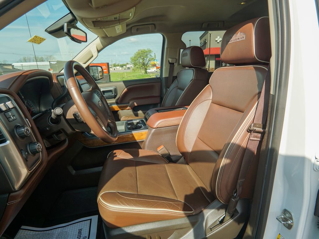 Used 2018 Chevrolet Silverado 1500 High Country image 20