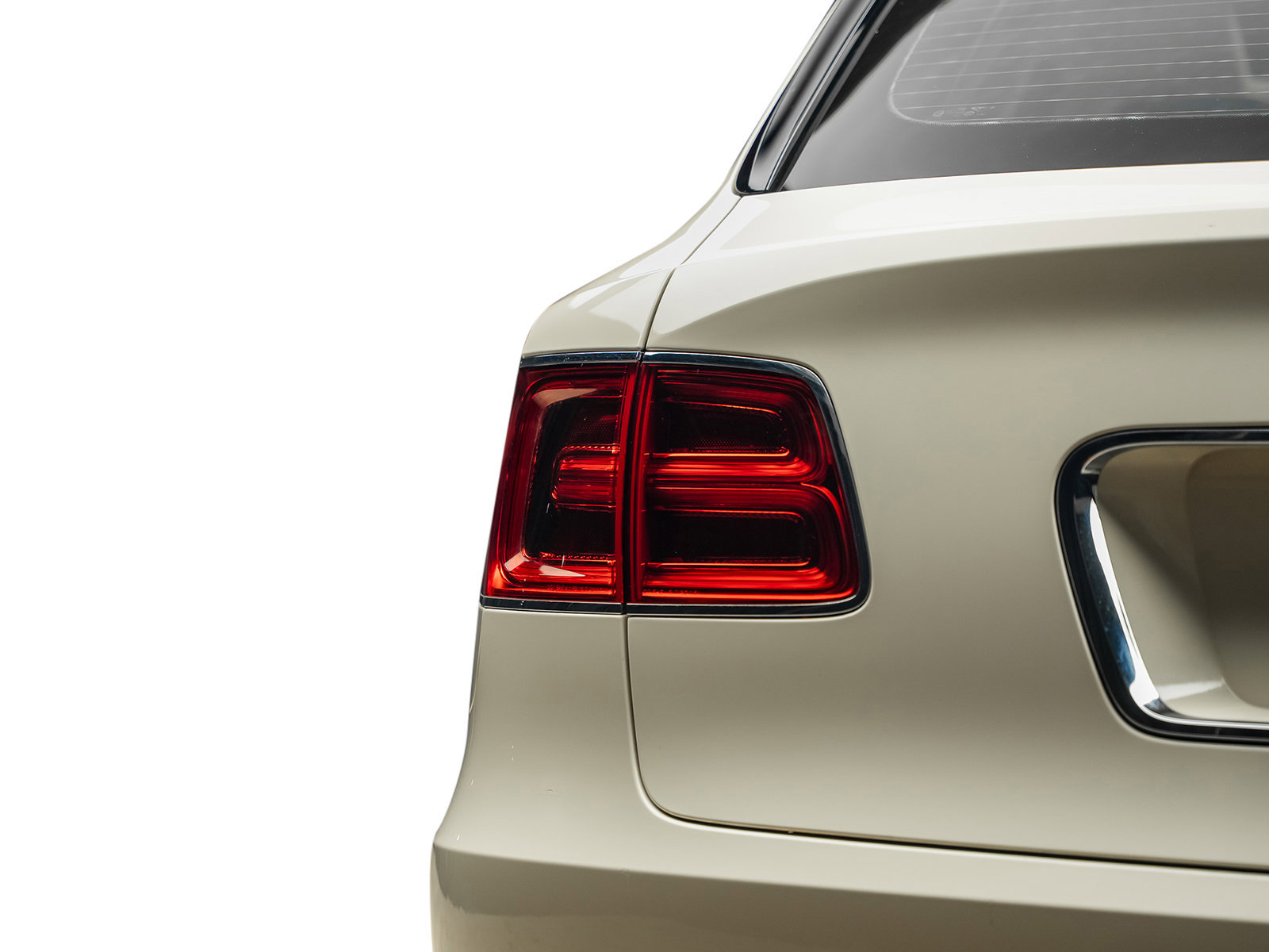 Used 2019 Bentley Bentayga AWD/4WD image 12