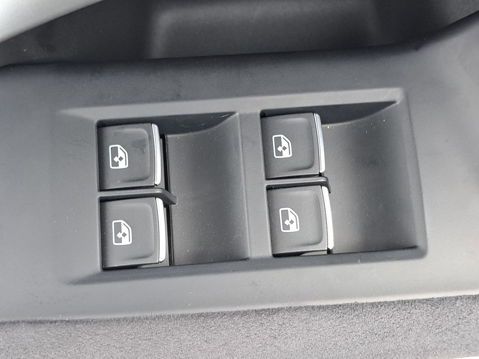New 2025 Audi SQ5 Premium Plus AWD/4WD image 30