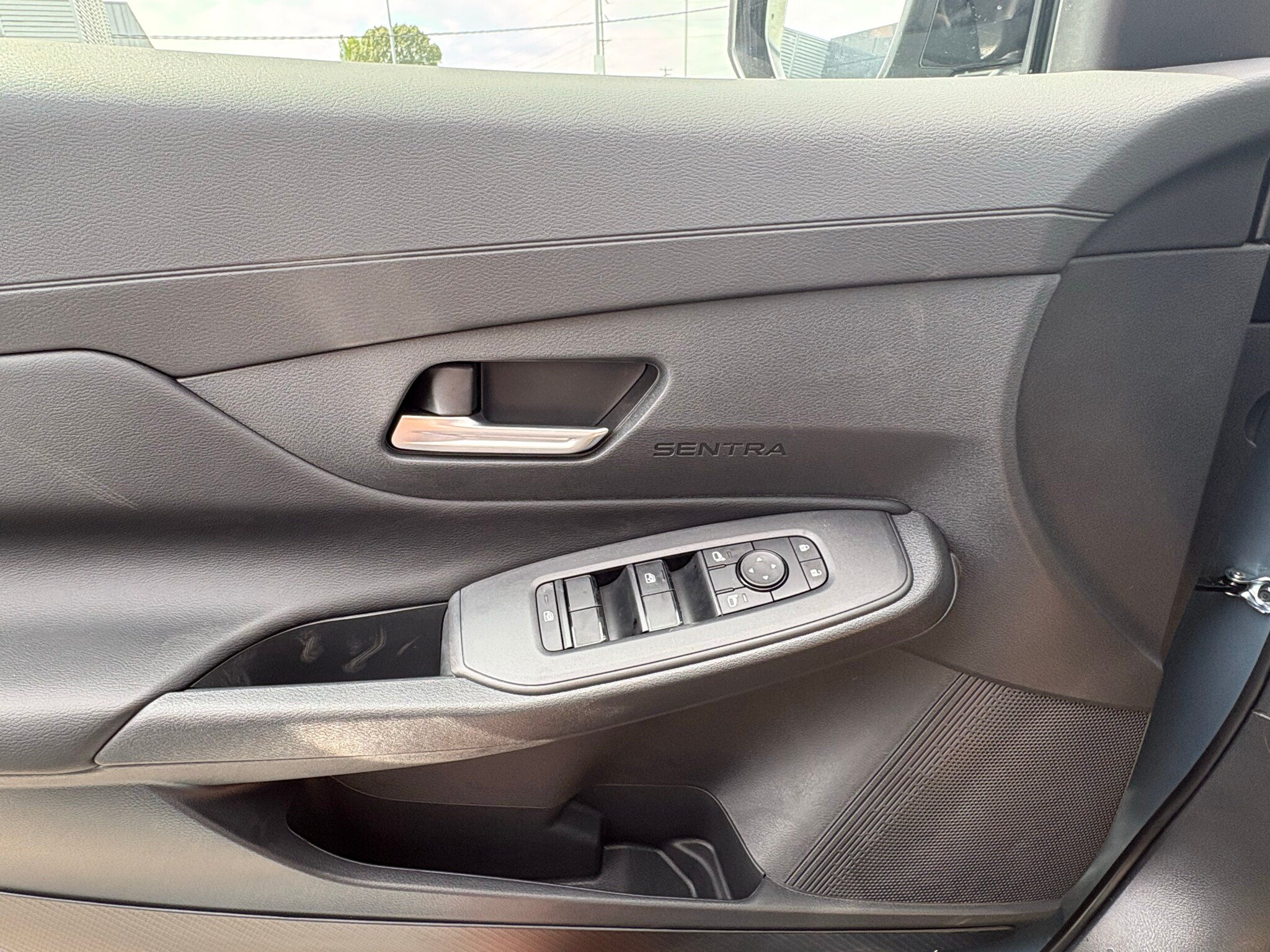 New 2027 Nissan Sentra SV w/ SV Convenience Package FWD image 20