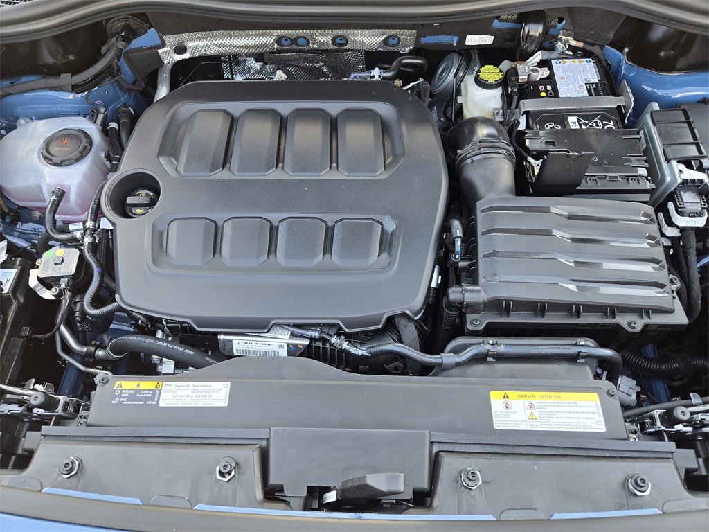 New 2025 Volkswagen Tiguan SE image 24