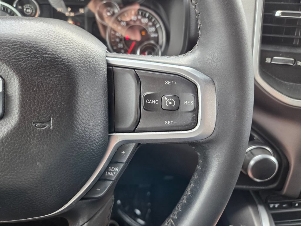 Used 2019 RAM 1500 Big Horn RWD image 31