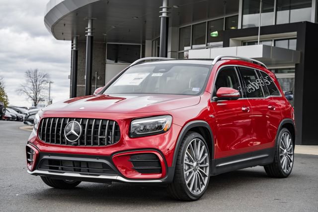 New 2026 Mercedes-Benz GLB 35 AMG 4MATIC image 3