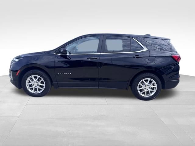 Used 2023 Chevrolet Equinox LT w/ Driver Convenience Package AWD/4WD image 2