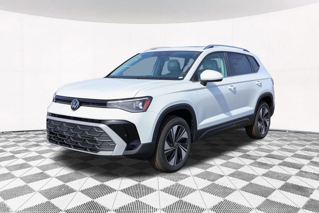 New 2025 Volkswagen Taos SE image 19