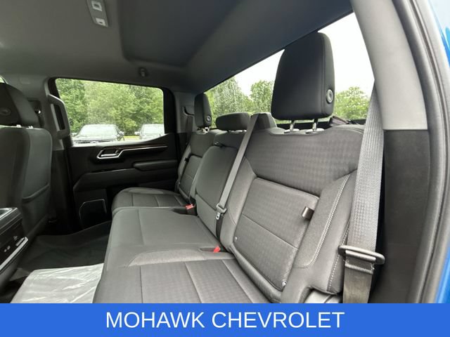 Used 2023 Chevrolet Silverado 1500 LT AWD/4WD image 25