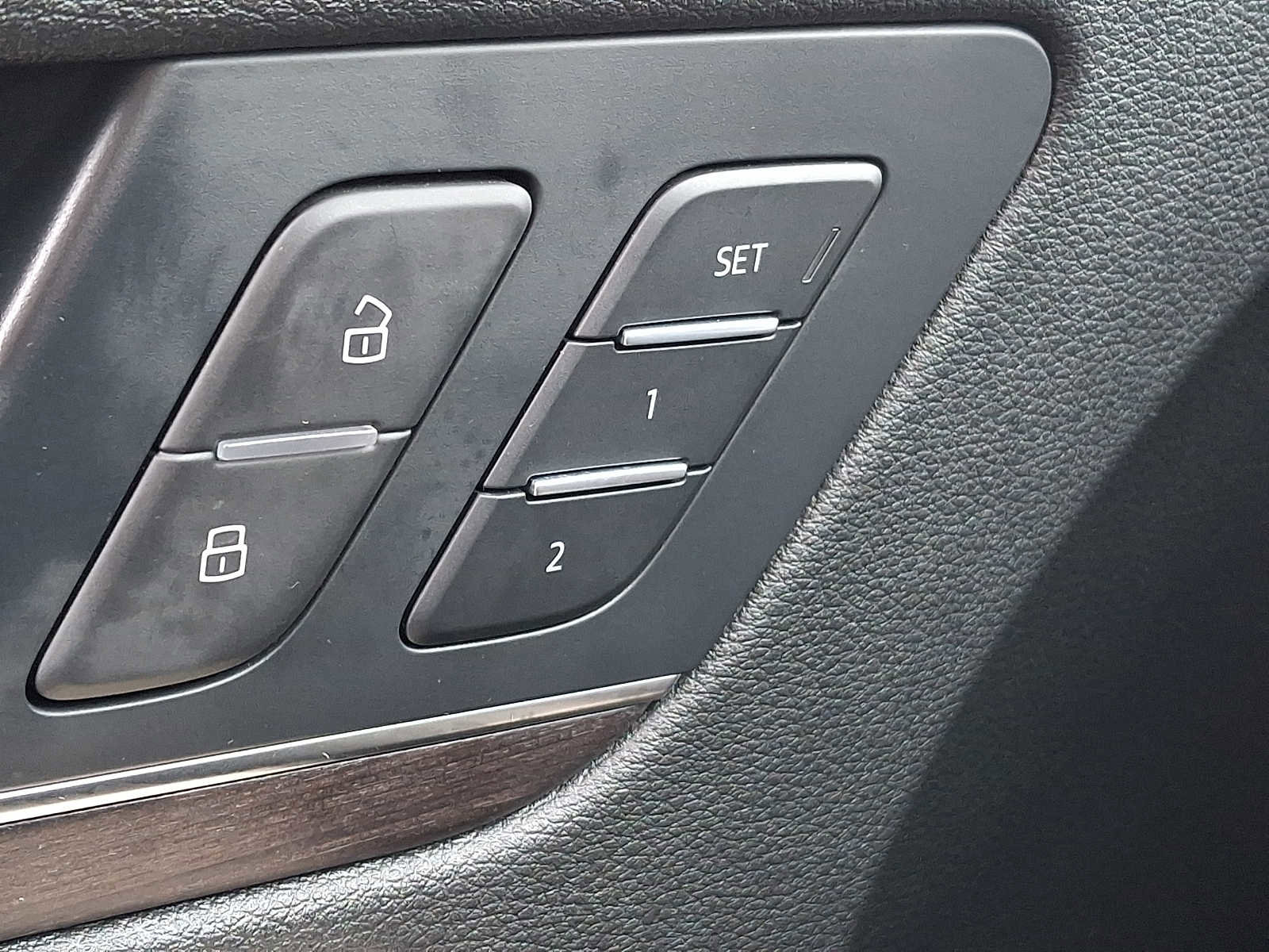 Used 2022 Audi Q5 2.0T Premium image 22