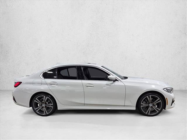 Used 2022 BMW 330i Sedan w/ Driving Assistance Package RWD image 4