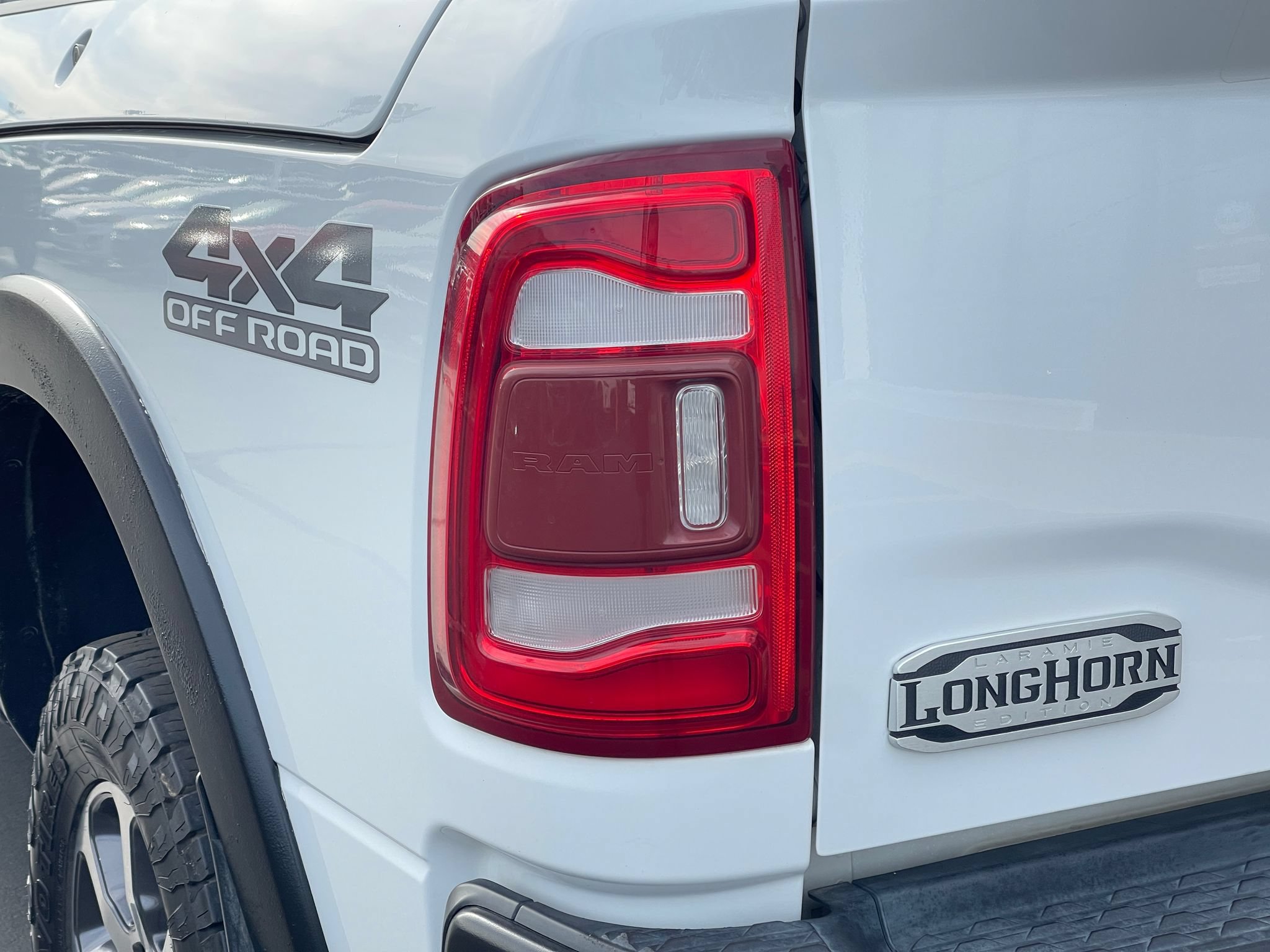 Used 2019 RAM 2500 Limited AWD/4WD image 30