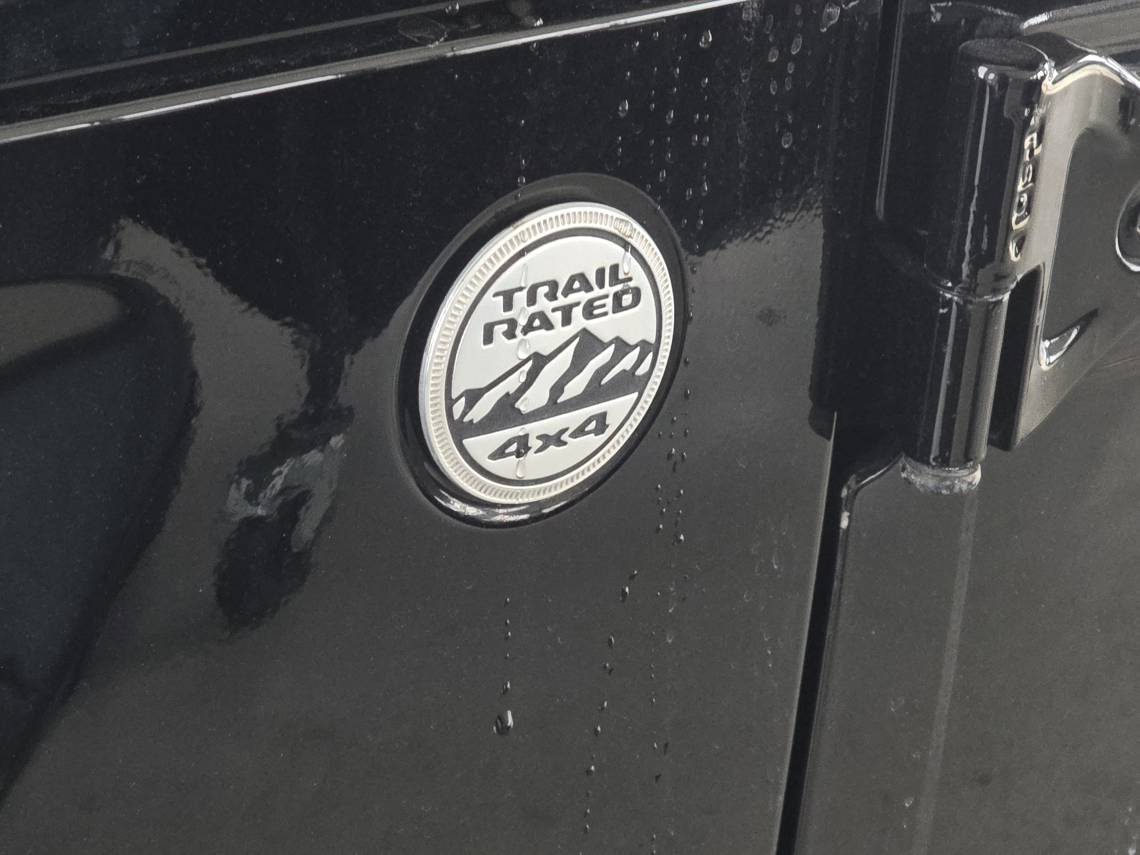 Used 2020 Jeep Wrangler Unlimited Sahara image 15