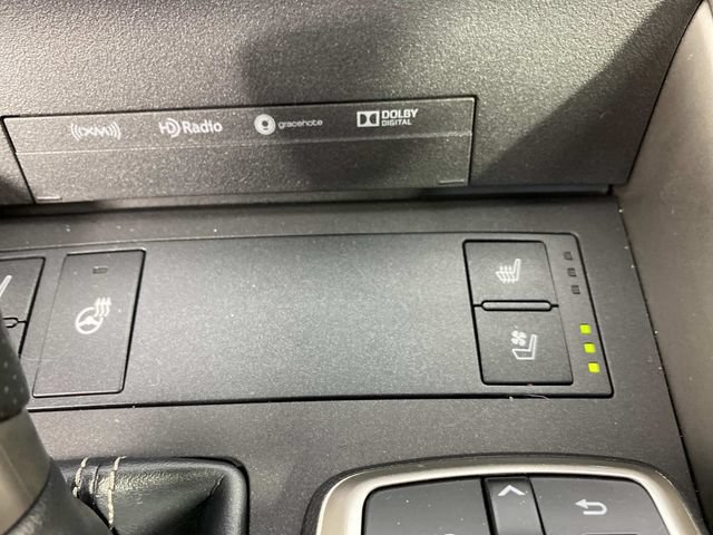 Used 2019 Lexus IS 350 F Sport w/ F Sport Package AWD/4WD image 21
