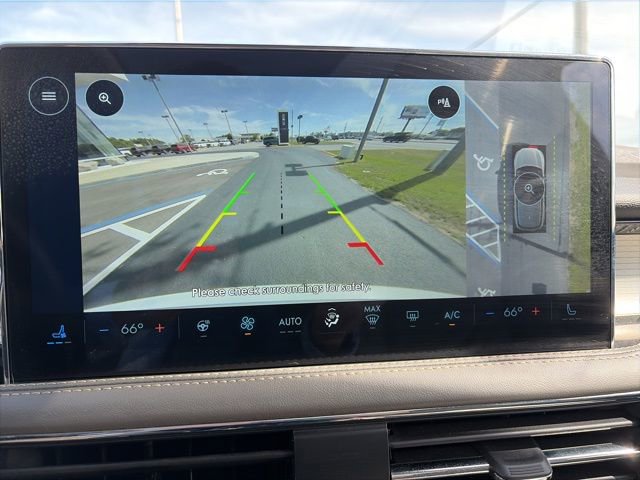 Used 2025 Lincoln Corsair FWD w/ Equipment Group 101A image 19