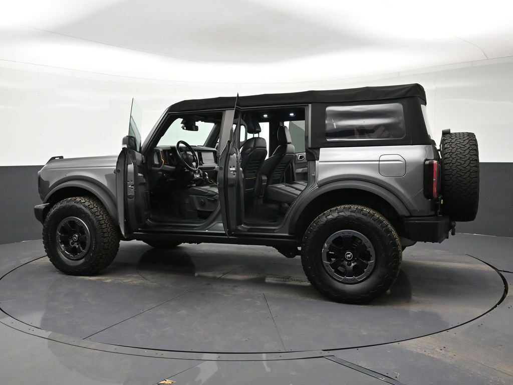 Used 2022 Ford Bronco Badlands image 35