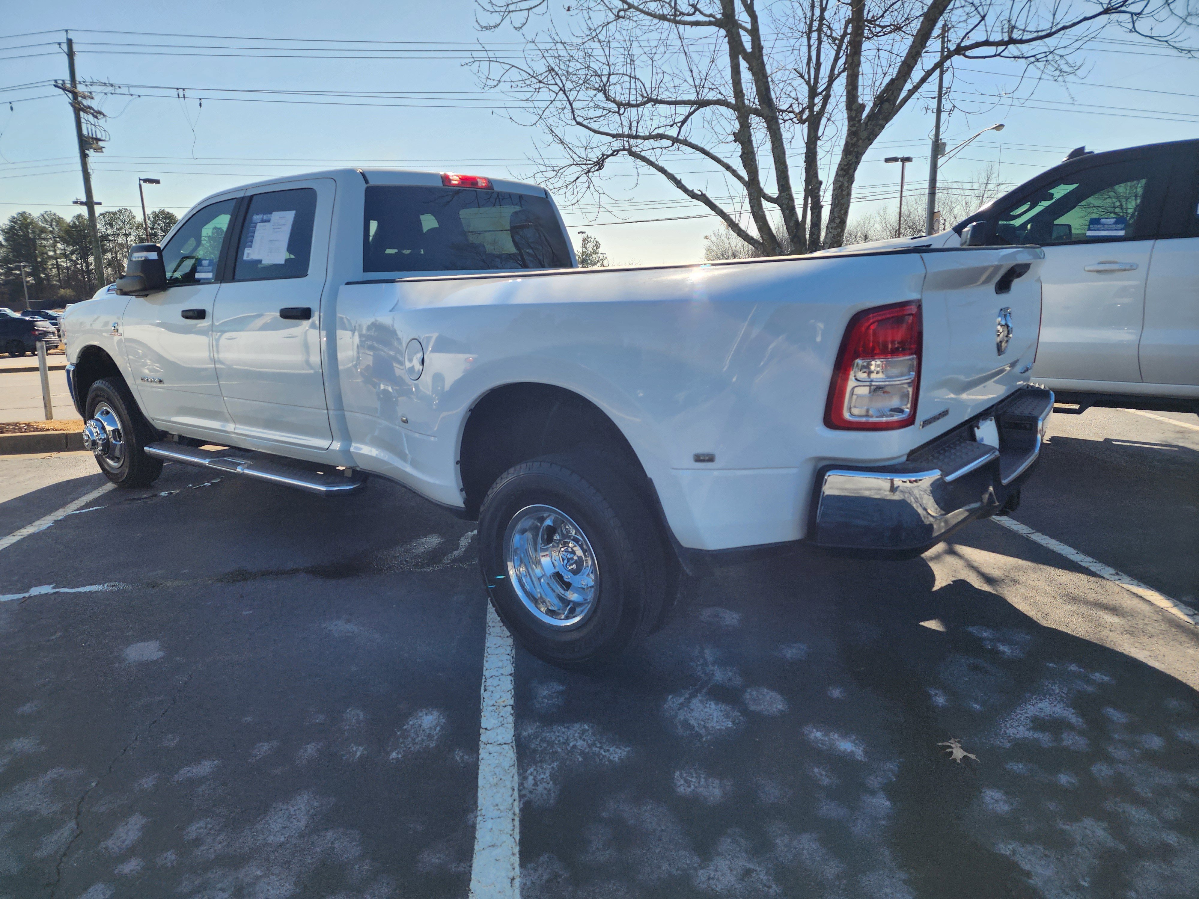 Used 2024 RAM 3500 Big Horn image 6