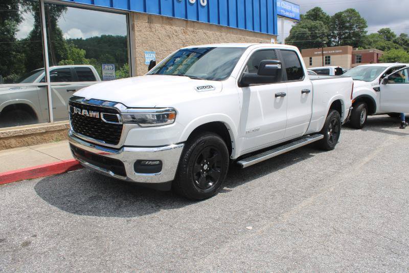 Used 2025 RAM 1500 Big Horn AWD/4WD image 3