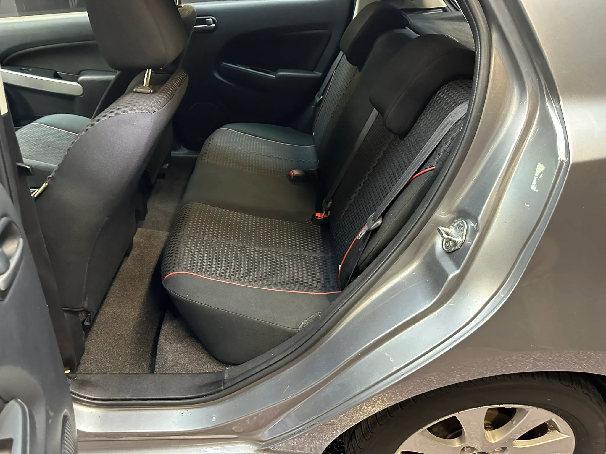 Used 2013 MAZDA MAZDA2 Touring FWD image 21