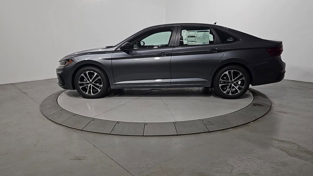 New 2026 Volkswagen Jetta Sport FWD image 2