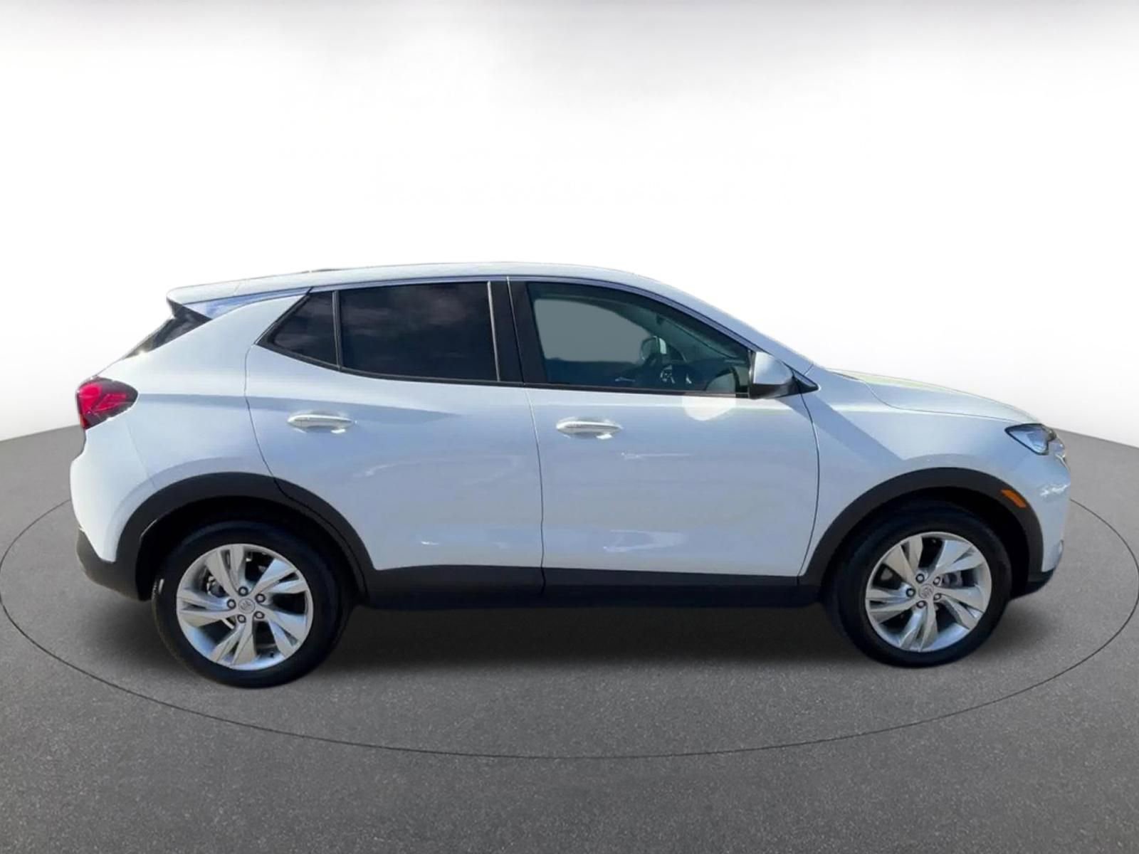 Used 2025 Buick Encore GX Preferred image 16