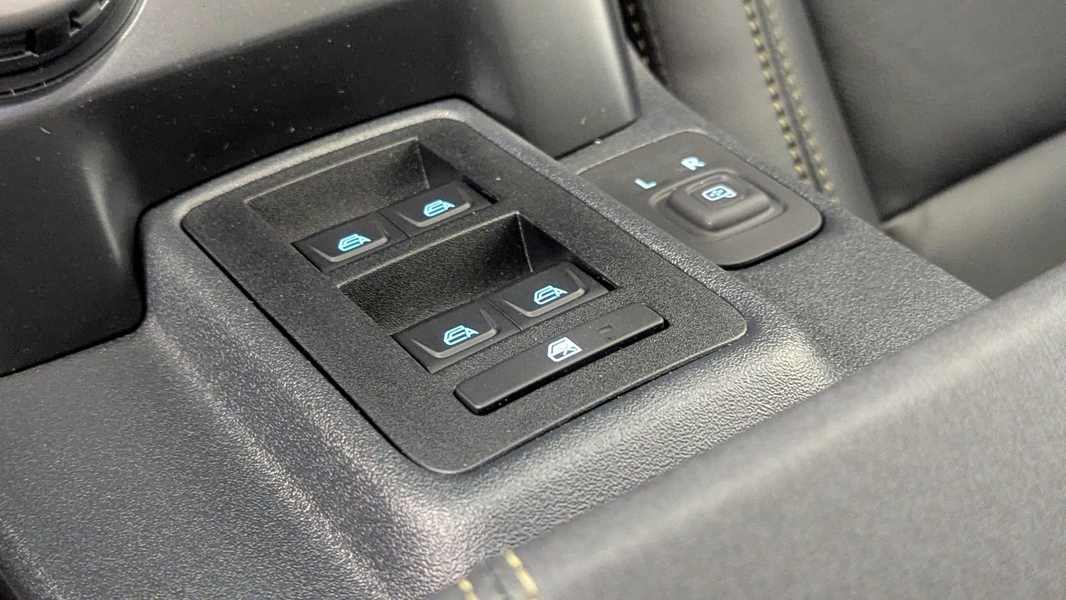 New 2025 Ford Bronco Badlands image 27