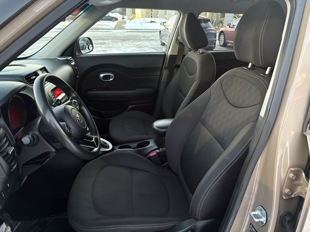 Used 2016 Kia Soul image 10
