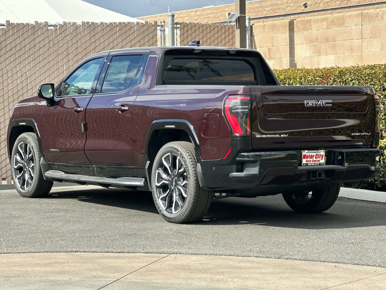 New 2025 GMC Sierra EV Denali image 6