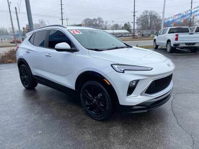 Used 2024 Buick Encore GX Sport Touring w/ Comfort Package AWD/4WD image 7