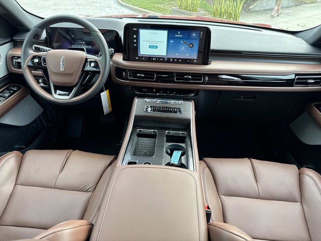 New 2026 Lincoln Aviator Reserve image 25