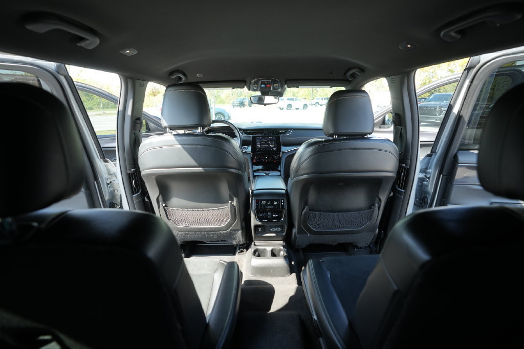 Used 2021 Jeep Grand Cherokee L Laredo RWD image 26